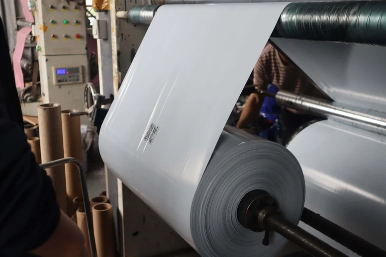 Plastic packaging bag machine Plastic packaging bag machine